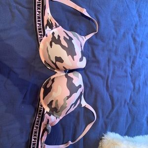 PINK bra!